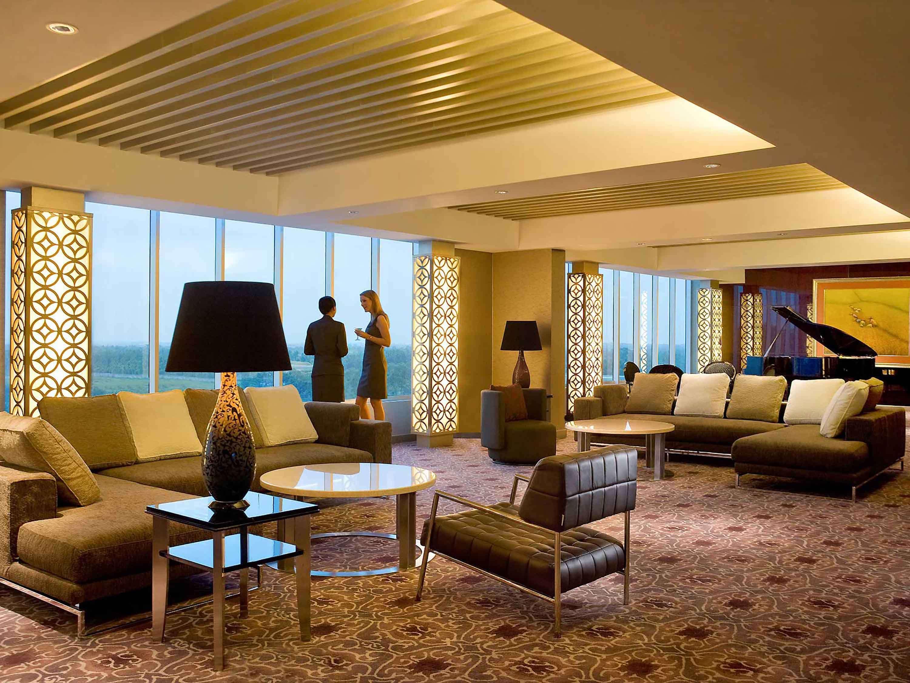Novotel Bangka Hotel & Convention Center Пангкалпинанг Екстериор снимка