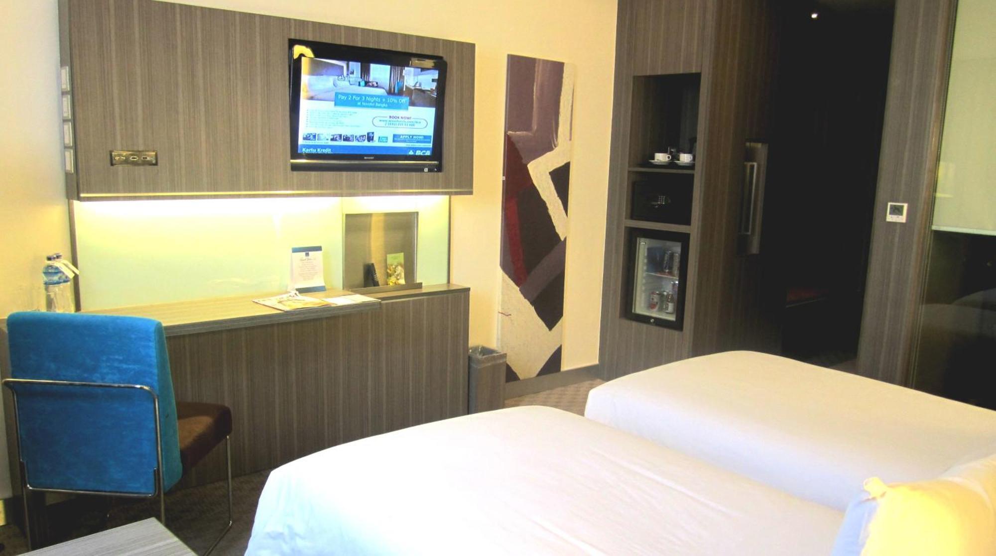 Novotel Bangka Hotel & Convention Center Пангкалпинанг Стая снимка