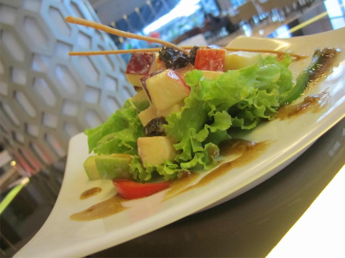Novotel Bangka Hotel & Convention Center Пангкалпинанг Екстериор снимка